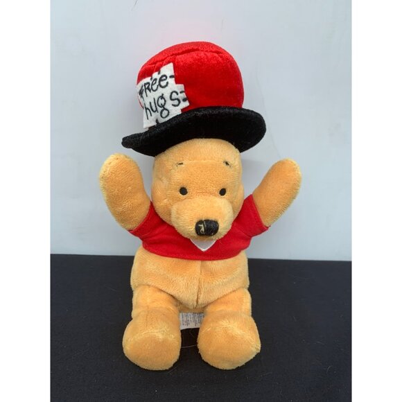 Disney Store Winnie the Pooh Free Hugs 8 Inch Valentine Beanbag Mini Bear Red Ha - Picture 1 of 4